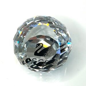 Swarovski Crystal Paperweight 1992 - 1995 SCS 40mm Black Swan Ball Figurine